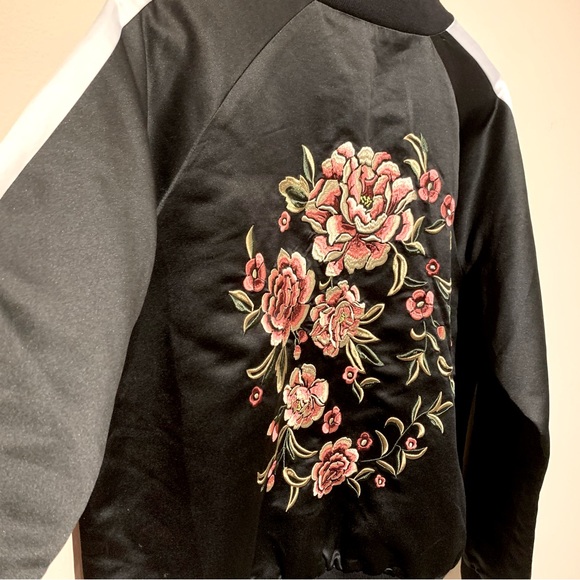Forever 21 Jackets & Blazers - Silky embroidered Bomber Jacket
